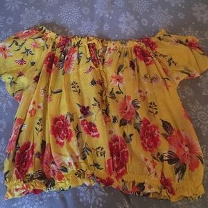 CROPPED FLOWER OFF THE SHOULDER TOP